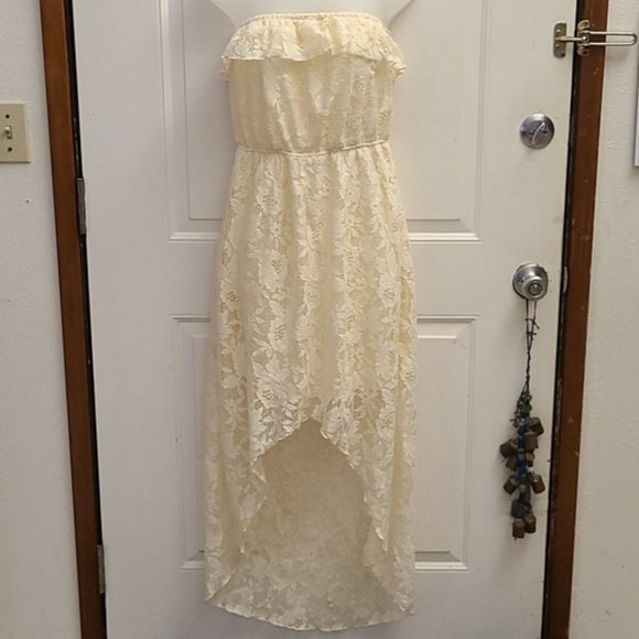 Trixxi Strapless Hi Lo Dress - Picture 3 of 10